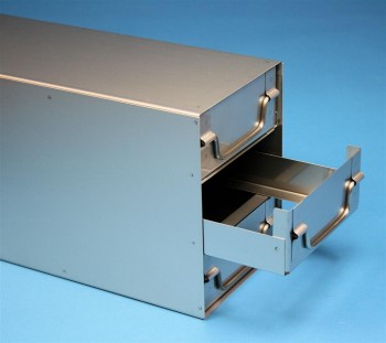 ALPHA 50 Schrankeinschub 4x3 Fächer für 12 Kryoboxen bis 136x136x53 mm, Klappgriff, geschlossene Bauform