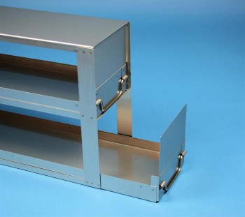 BRAVO Schrankeinschub 130, für 4 Kryoboxen bis 133x133x133 mm