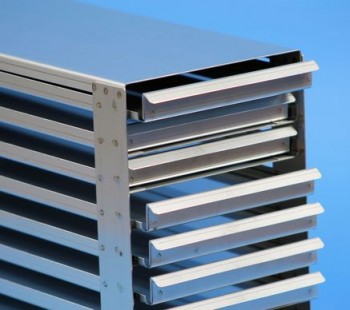 BRAVO Schrankeinschub 25, für 40 Kryoboxen bis 133x133x28 mm