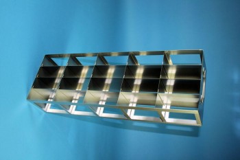 BRAVO 25 Schrankgestell 5x4 Fächer (je 2x) für 40 Kryoboxen bis 133x133x28 mm Klappgriff, offene Bauform