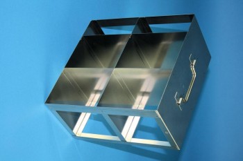 CellBox Mini  Schrankgestell 2x2 Fächer für 4 Kryoboxen bis 122x122x128 mm Klappgriff, offene Bauform