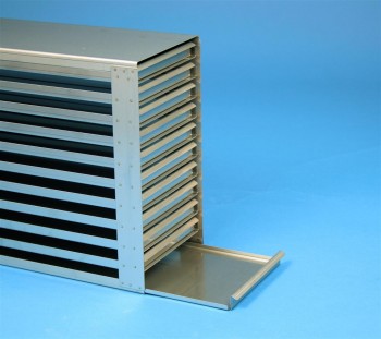 MTP 18 Schrankeinschub 8x11 Fächer für 88 MT-Platten bis 86x128x18 mm, Griffleiste, offene Bauform