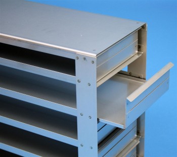 MTP 39 Schrankeinschub 6x7 Fächer für 42 MT-Platten bis 86x128x39 mm, Griffleiste, offene Bauform